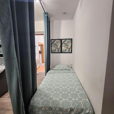 La Petite Loge De L'Ile Apartman Nantes Kültér fotó