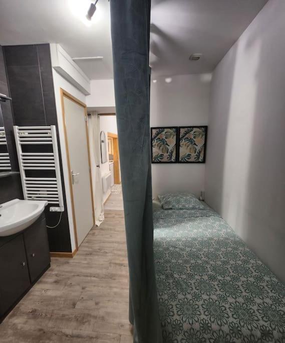 La Petite Loge De L'Ile Apartman Nantes Kültér fotó
